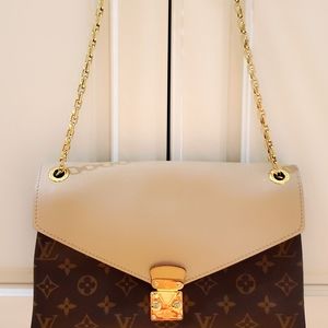 Authentic VuittonPallas Chain Bag Monogram Ca
